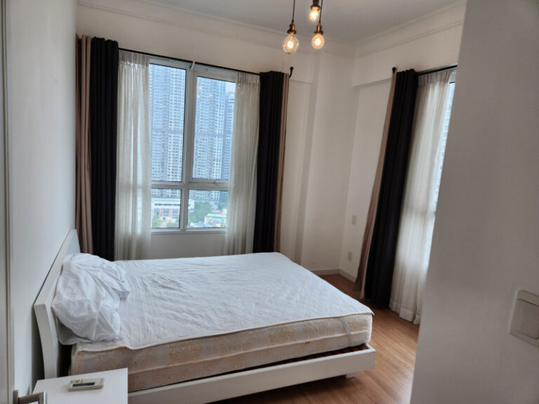 Thuê căn hộ 3 phòng ngủ The Manor – Tầng trung, view đẹp, giá ưu đãi